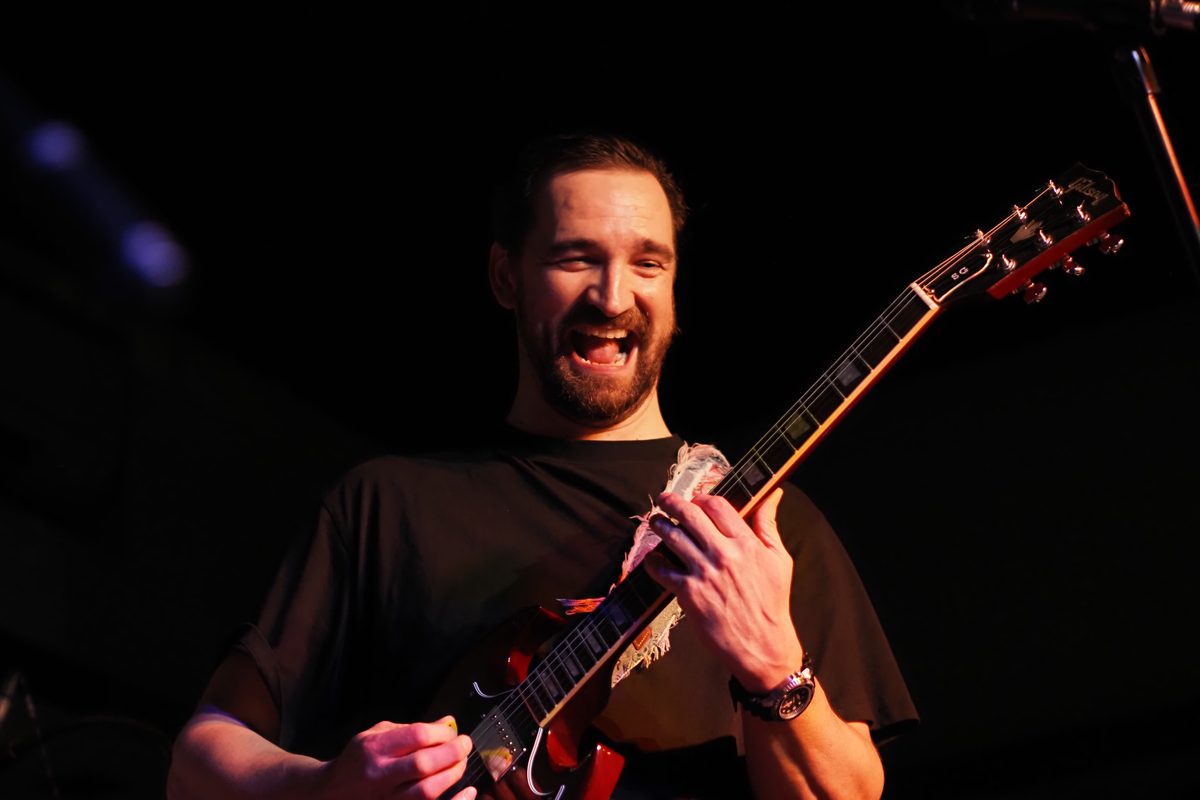 Eric — Guitar