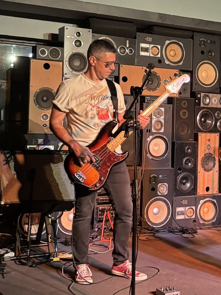 Loic — Bass & Manager